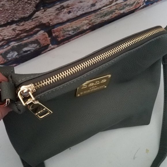 Gray Gold Zip Logo Crossbody Bag - Picture 6 of 6